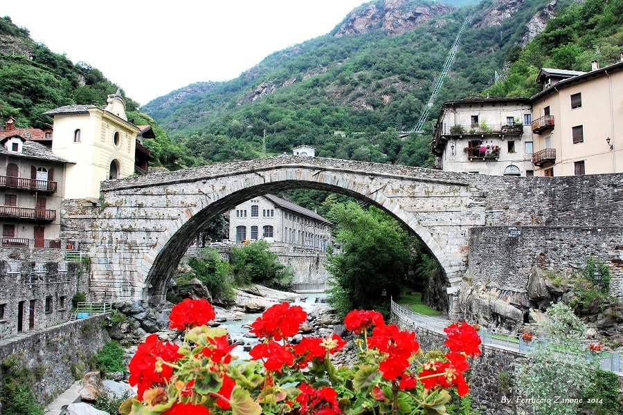 Pont Saint Martin